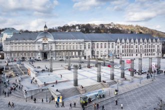 Liège education protests highlight concerns over rising tuition fees and education funding in Belgium.