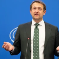 MEP Giuseppe Antoci voted against Christophe Hansen over unpreparedness