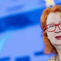 MEP Jana Toom rejects Center's shift to Eurosceptic ECR