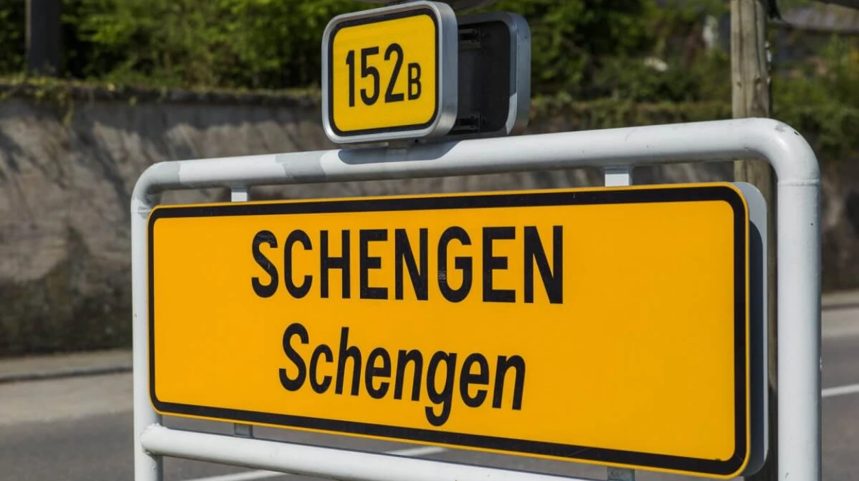 MEPs call for Hungary’s expulsion from Schengen over security concerns