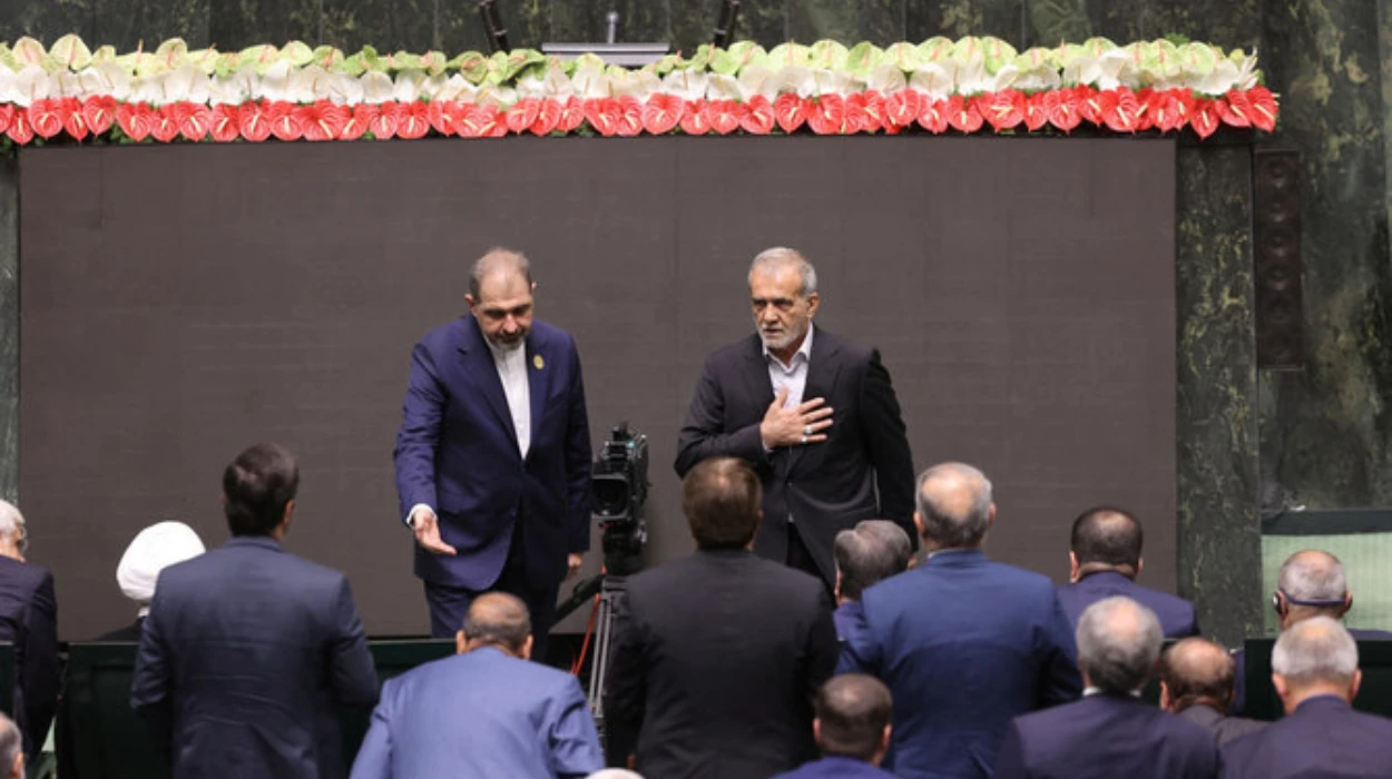 MEPs condemn EU representation at Iran’s presidential inauguration