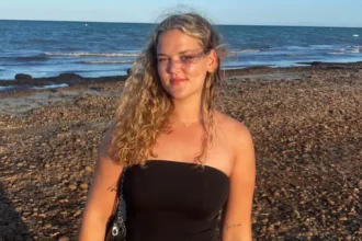 Maarkedal 2 weeks trained nurse delivers baby mid-flight