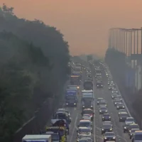 Major traffic delays in Ghent Eight-car crash injures three