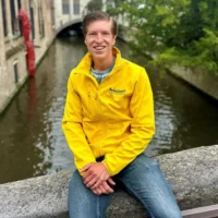 Masked vigilante throws tour guide into canal in Bruges over disrespect for history