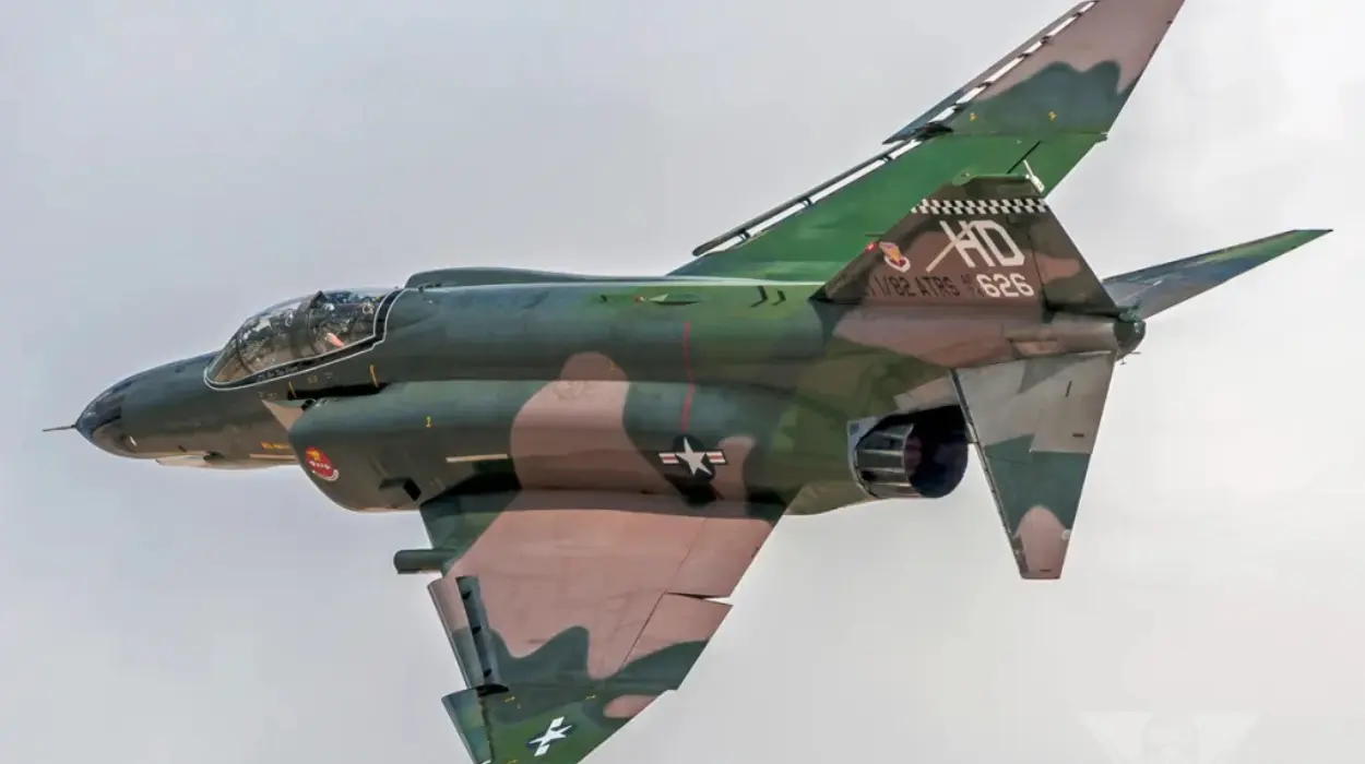 McDonnell Douglas F-4 Phantom II: A Legendary Fighter Jet