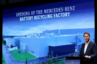 Mercedes-Benz CEO slams EU's 2035 combustion car ban