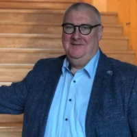 Mesen builds new park on old field before Mayor Evrard retires