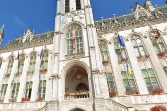 Middenstip Sports Pavilion opens in Sint-Niklaas for public use