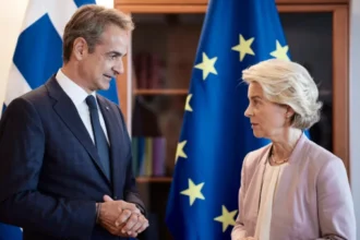 Mitsotakis urges EU to act on lowering energy costs