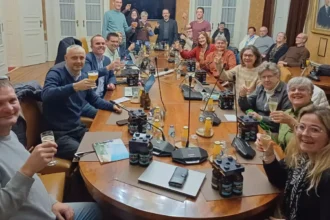 Moerbeke Council Meeting Robby De Caluwé Announces Six Councillors Joining Lokeren