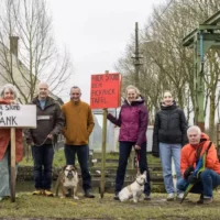 Moerbeke residents protest for benches, picnic table return