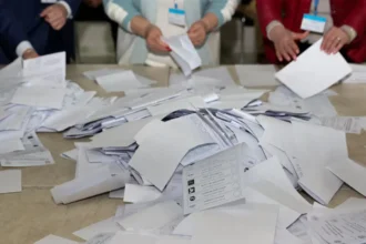 Moldova faces runoff vote in crucial presidential election