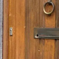 Molenbeek police investigate gunfire incident Residents seek safety reassurance