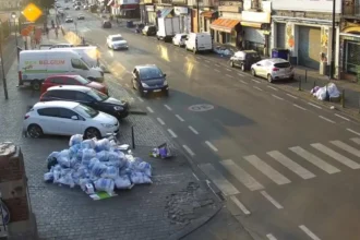 Molenbeek street sweepers end strike after failed talks with Mayor