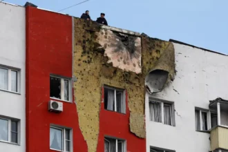 Moscow hit by a massive Ukrainian drone strike, killing one