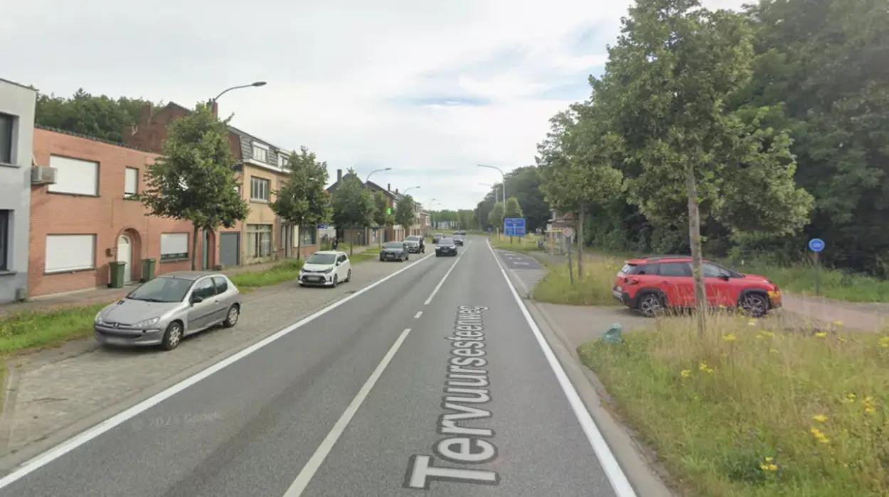 Motorcyclist seriously hurt in Elewijt crash