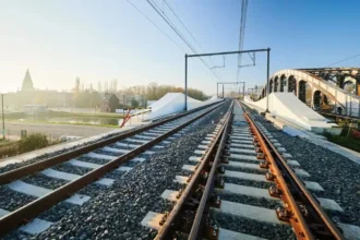 NMBS Only half of Antwerp-Brussels trains running