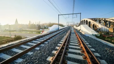NMBS: Only half of Antwerp-Brussels trains running