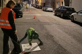 New shared cyclist lane opens in Ghent Activist Gregory Mortier advocates for safety