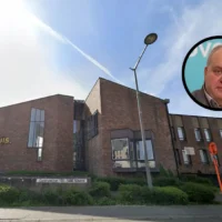 Ninove mayor Guy D'haeseleer returns to work on June 24