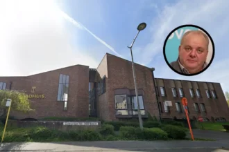 Ninove mayor Guy D'haeseleer returns to work on June 24