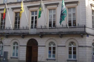 Ninove plans €4.5M move of technical services, critics warn jobs