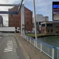 Occupants escape burning car after crash in Merksem