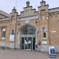 Ostend Social House suspends volunteers after incidents