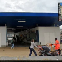 Ostend Vistrap  shrimp screen educates tourists on fishing