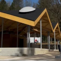 Oud-Heverlee park enhancements with new pavilion and paths