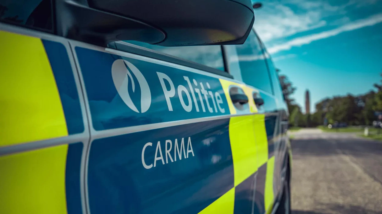 Oudsbergen Weapons found on man who threatened bailiff