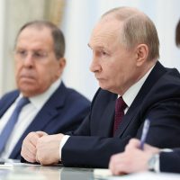 Iran Russia alliance news Putin meeting Iran officials Moscow 2026