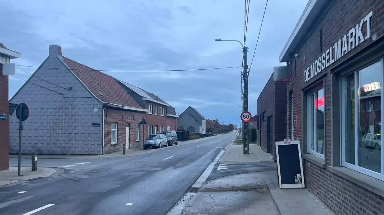 Passendale 67-year-old seriously hurt in accident