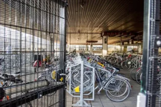 Pedal power parking Brussels boosts bike storage options