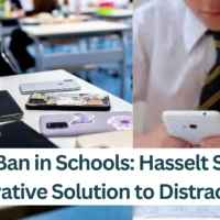 Phone-Ban-in-Schools-Hasselt-Schools-Innovative-Solution-to-Distractions