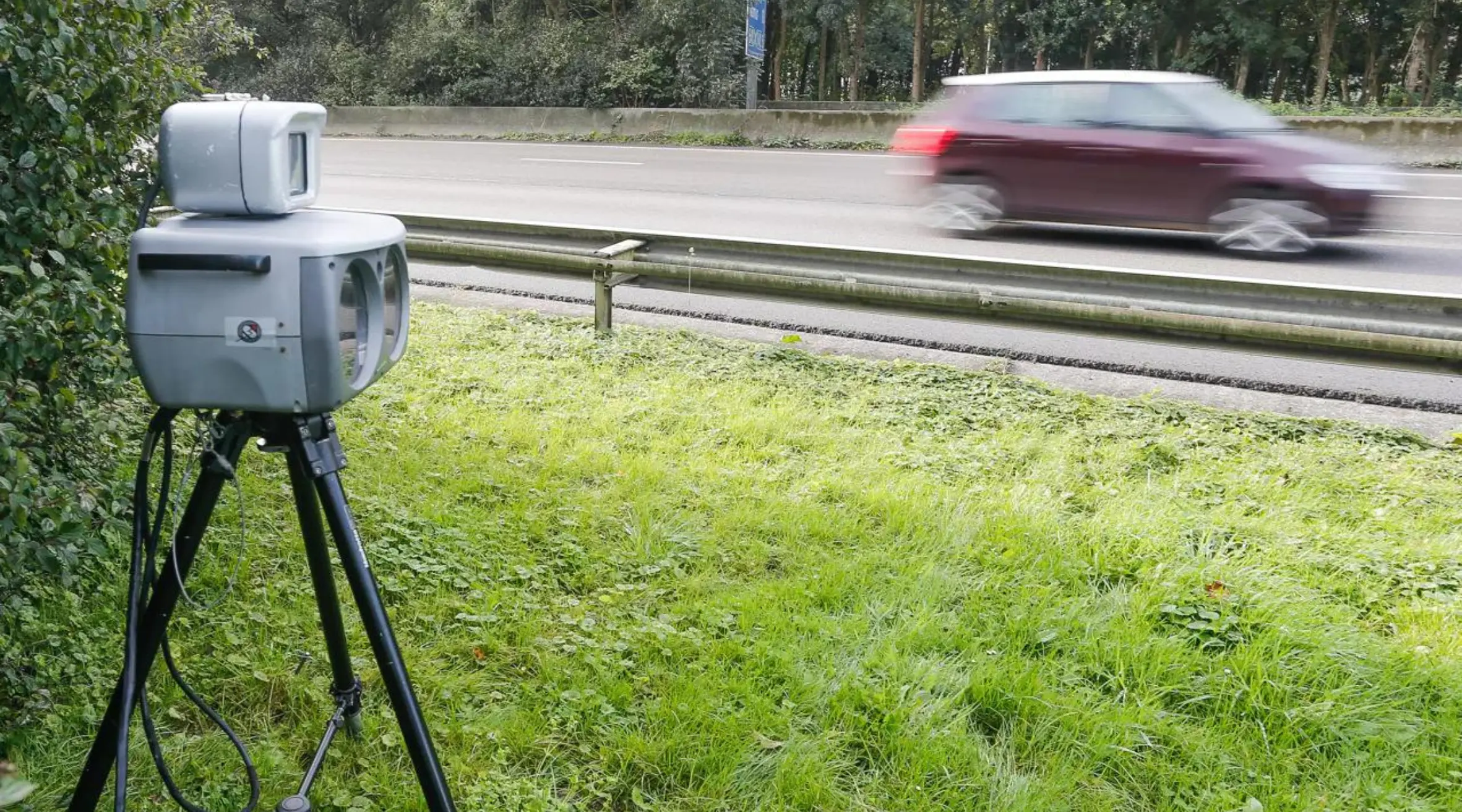Police catch over 3,700 drivers speeding dangerously in construction zone up to 154 kmh in Hasselt