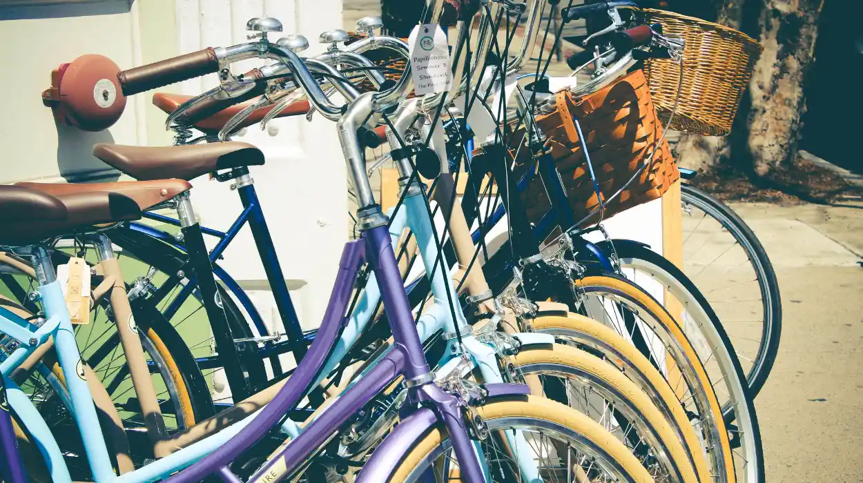 Police recover sixteen stolen bikes in Antwerp North