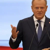 Polish PM Tusk says Ukraine must be included in peace talks