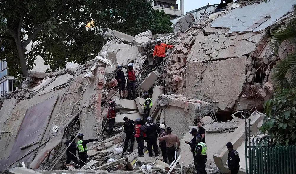 Damaged apartment buildings following the Venezuela quake response operation