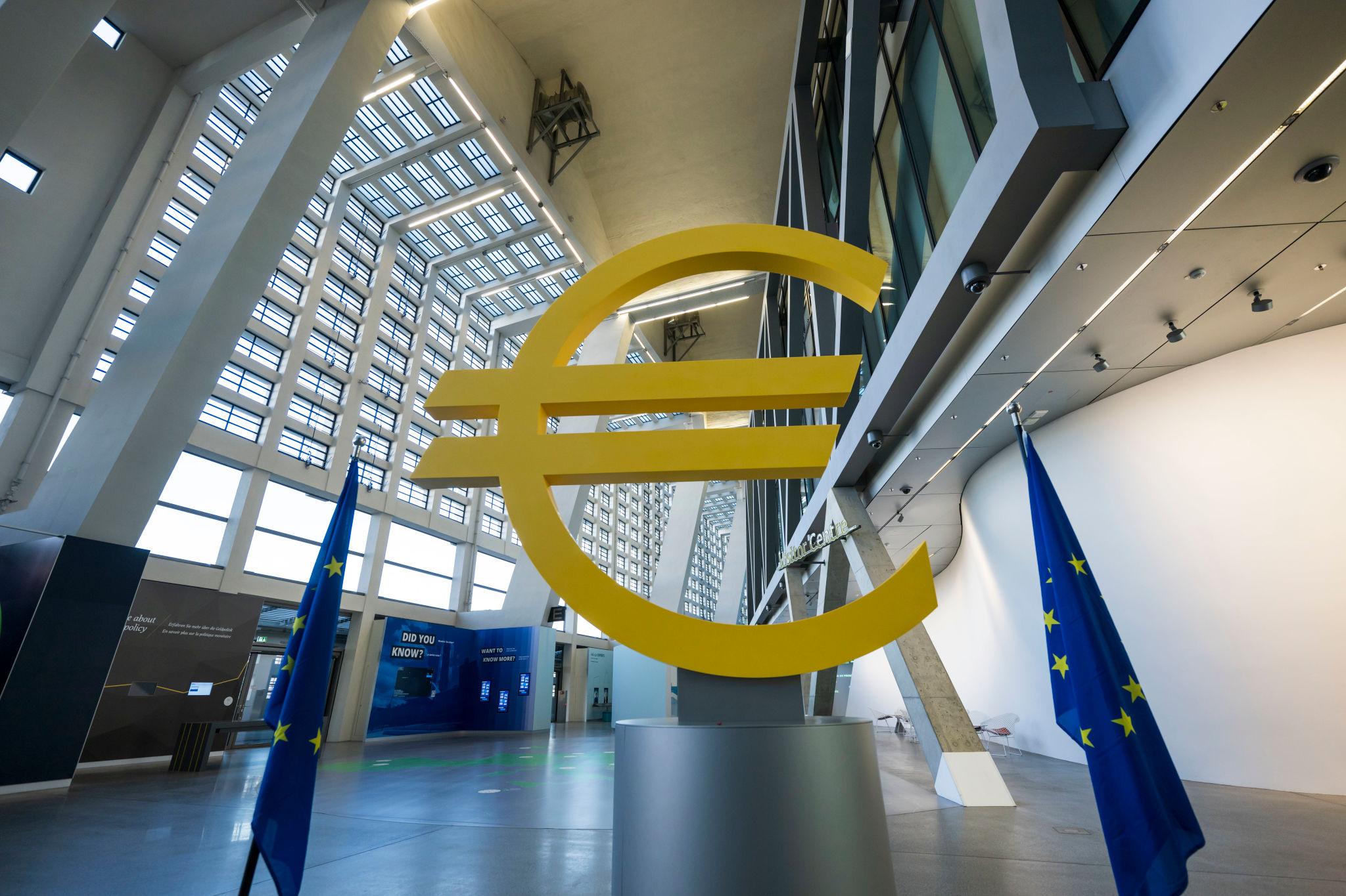 ECB interest rates pressure builds as inflation challenges the European Central Bank in Frankfurt