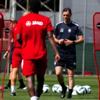 Royal Antwerp fans question the choice of new coach Stef Wils