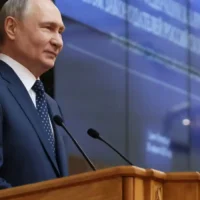 Russia awaits Ukraine's response to May ceasefire offer