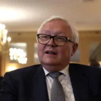 Russia offers to convert Iran's nuclear material into fuel