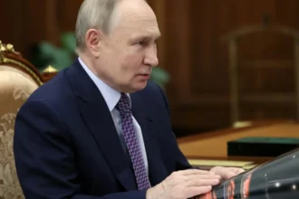 Russian President Putin sees hope in early talks with Trump