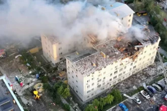 Russian drone strike on Kharkiv kills 7, Ukraine says