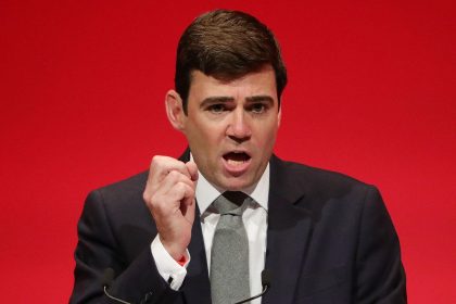 Westminster political tensions rise during UK political crisis in Britain