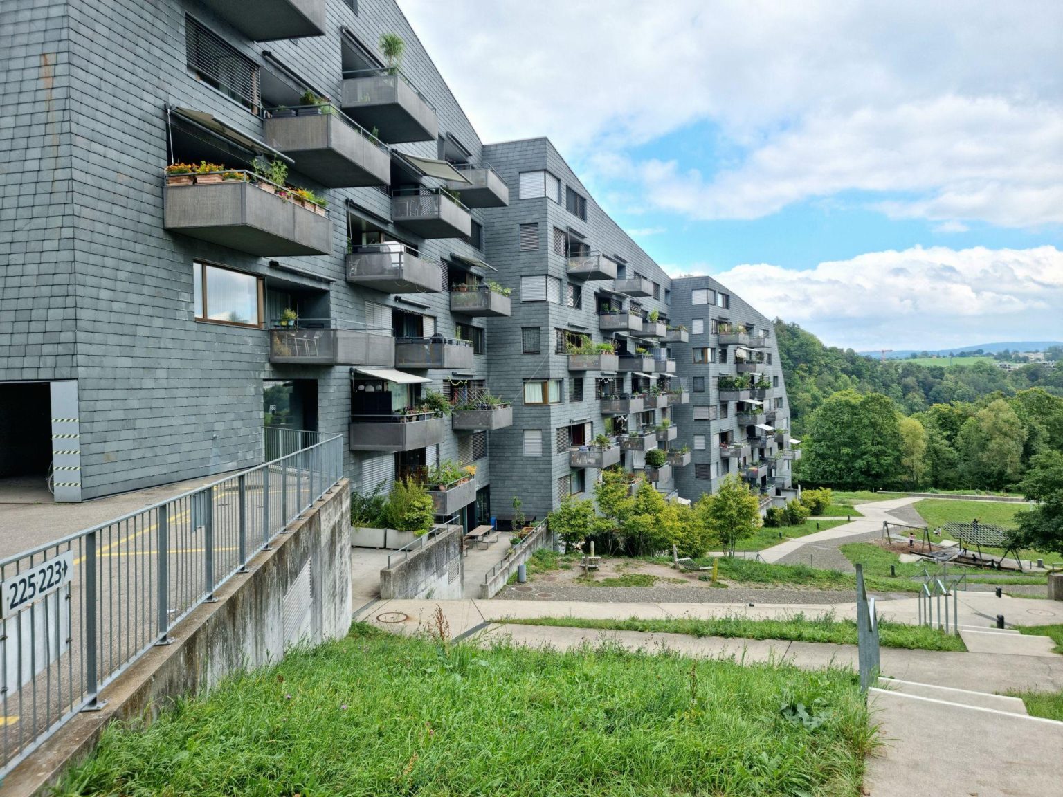 Switzerland housing crisis linked to limited housing supply and migration growth