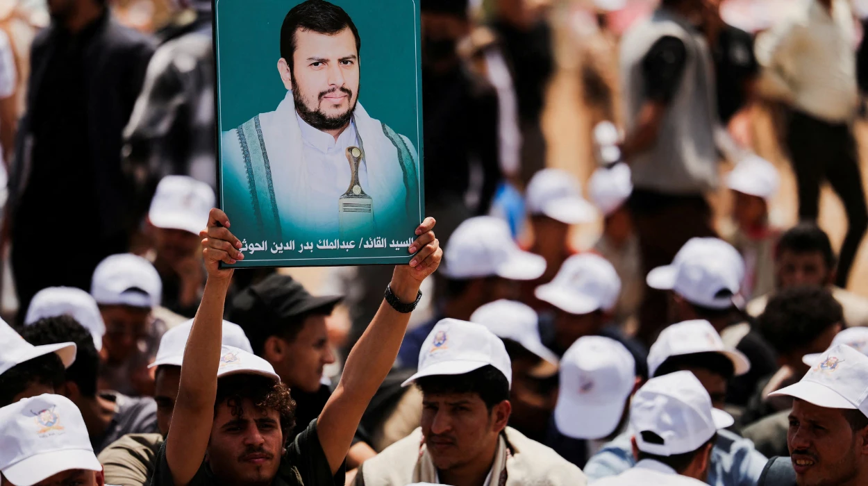 Saudi Arabia Faces Severe Houthi Threats Amid Wider Iran War