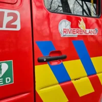Sint-Amands Driver in critical condition after ditch crash