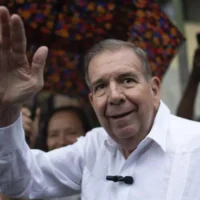 Spain grants asylum to Venezuelan leader Gonzalez Urrutia